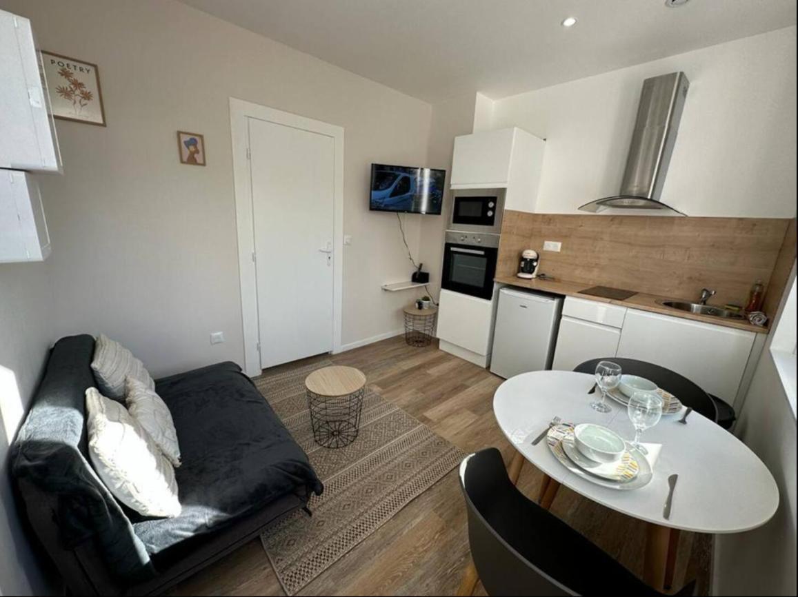 Lerelaisdodileqsl - Cambrai - Hyper Centre - Free Wifi - Ideal Couple & Famille Экстерьер фото