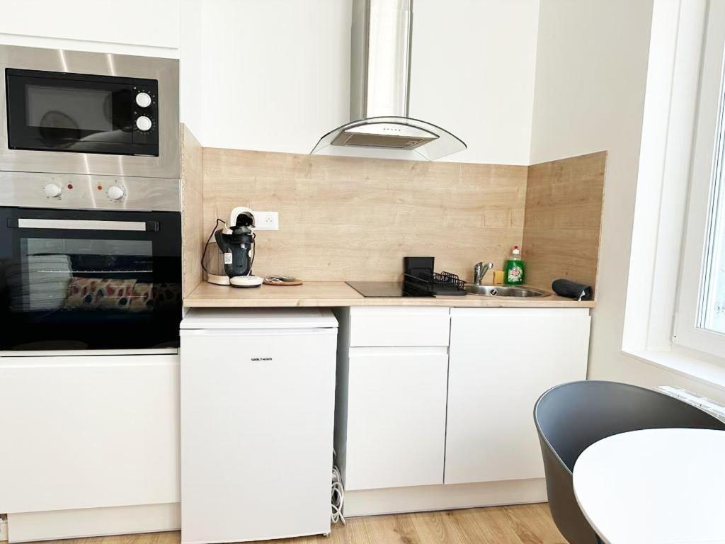 Lerelaisdodileqsl - Cambrai - Hyper Centre - Free Wifi - Ideal Couple & Famille Экстерьер фото